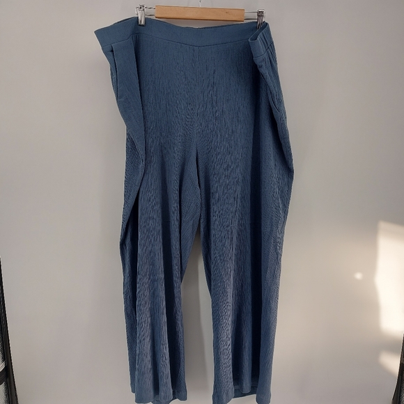 NYDJ Straight Pull-On Pants In Plus SizeIn Cotton Gauze - Picture 10 of 13